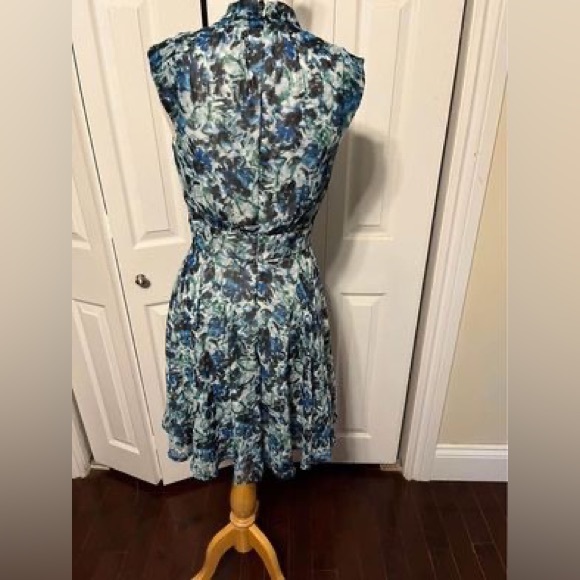 Ricki’s watercolour dress, size 4 - Picture 2 of 4